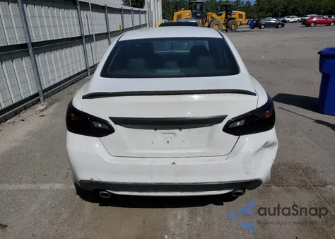 2018 Nissan Altima 2.5 z USA, uszkodzony, nr VIN 1N4AL3AP5JC256892